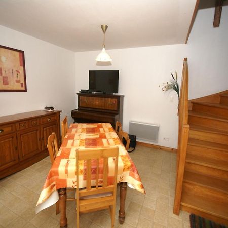 Holiday Home With Garden In Brainville Esterno foto
